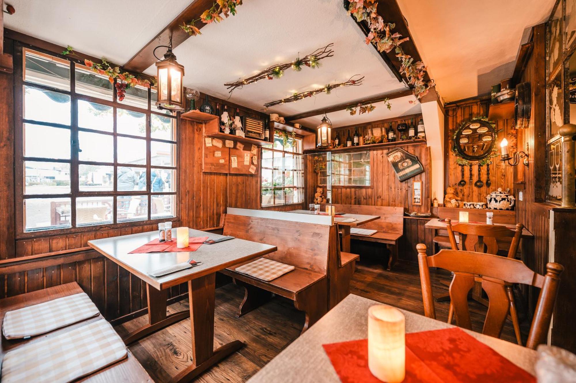 宾茨 Oma'S Kueche & Quartier酒店 外观 照片
